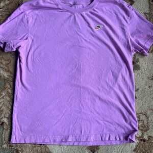 Nike Purple/pink T-Shirt sz small loose fit